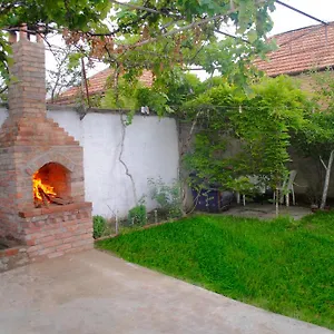 New In Avlabari, Center Of Old Апартаменты